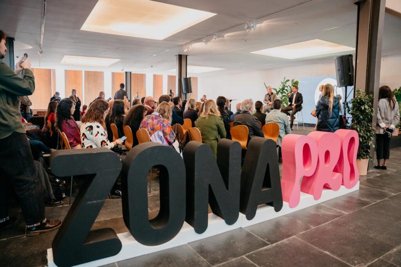 Una xerrada en la Zona Pro